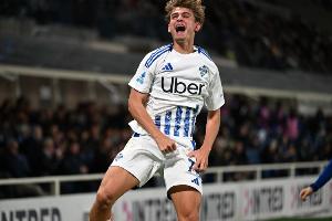 开云APP-科莫主席：我们曾担心帕斯今夏回皇马，幸运的是他最终留了下来