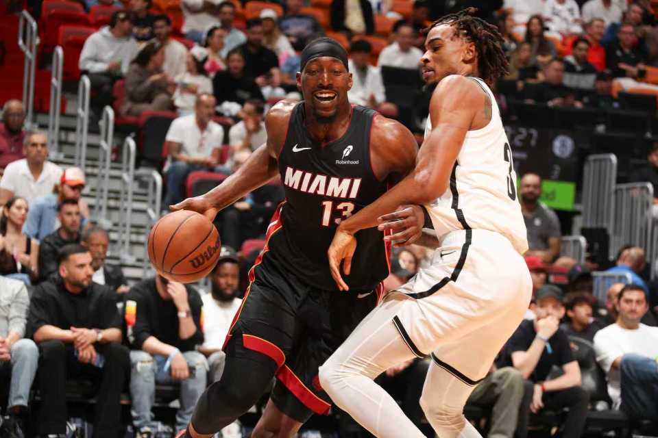 开云官网-热火3人20+大胜送篮网9连败 阿德巴约23+9+6希罗22分